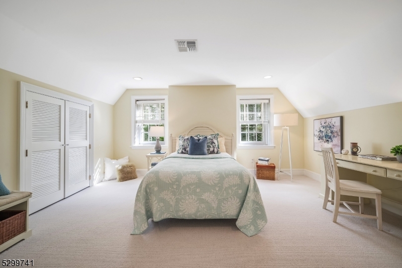 Upper Wyoming - Residential