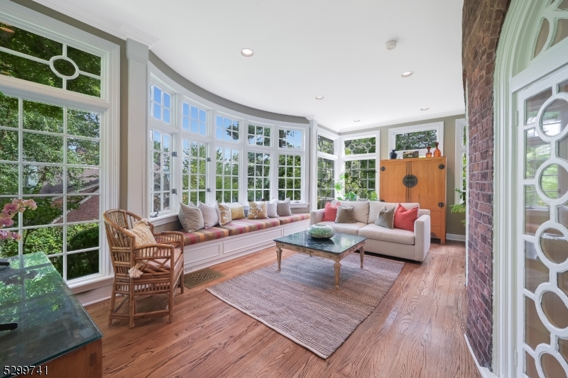 Upper Wyoming - Residential