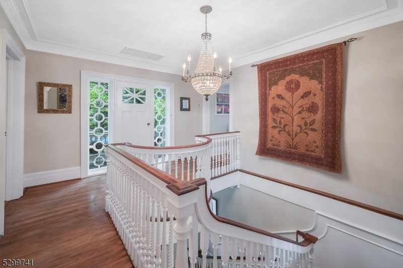 Upper Wyoming - Residential