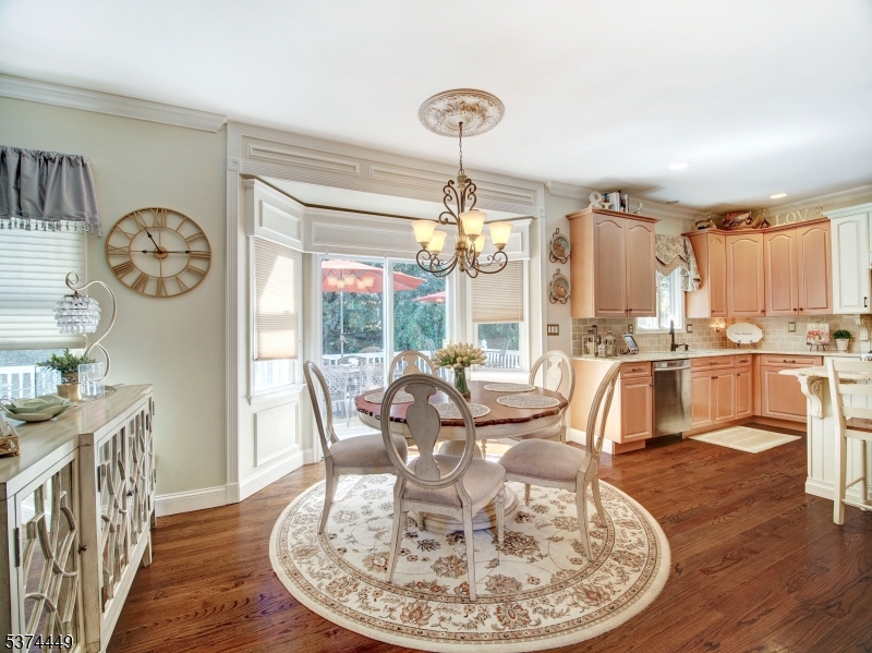 HUNTERS RIDGE - Residential