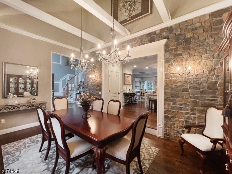 HUNTERS RIDGE - Residential