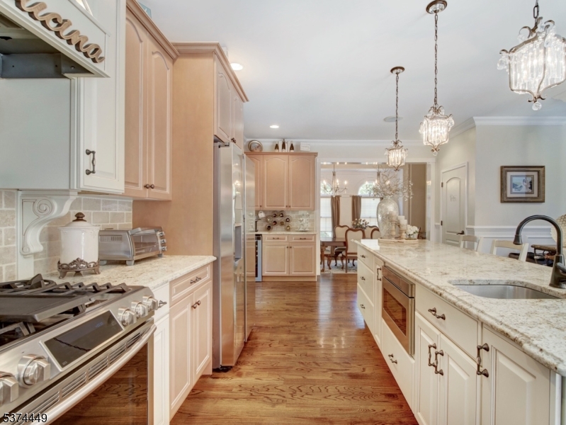 HUNTERS RIDGE - Residential