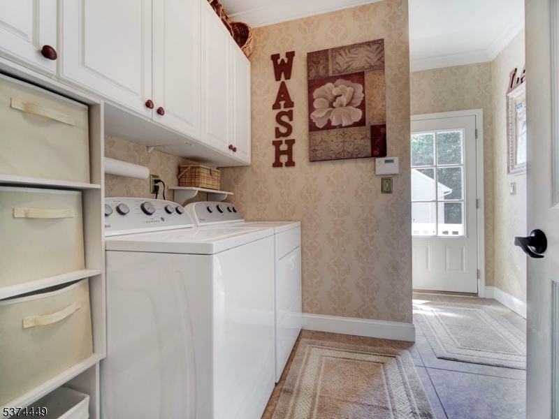 HUNTERS RIDGE - Residential