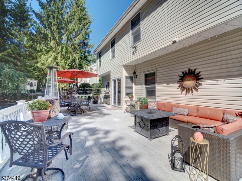 HUNTERS RIDGE - Residential