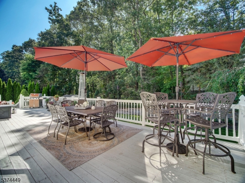 HUNTERS RIDGE - Residential