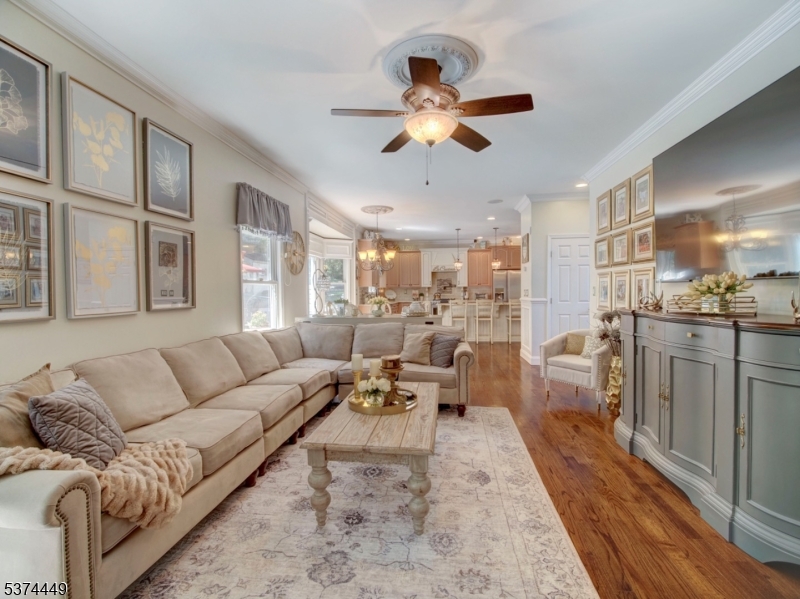 HUNTERS RIDGE - Residential