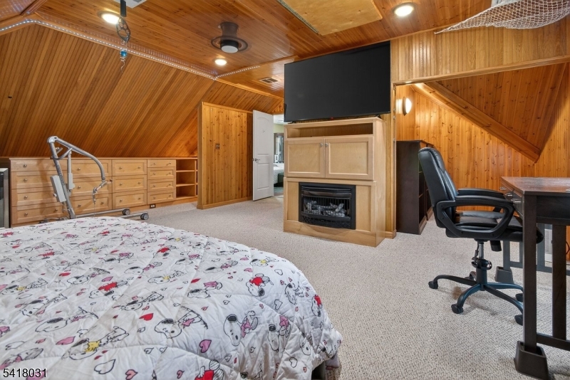 Hidden Valley - Residential