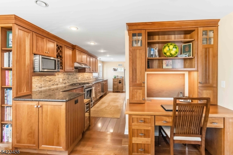 Knollwood - Residential