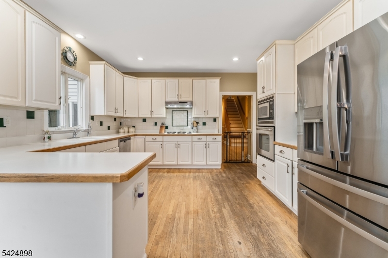 Centerville Manor - Residential