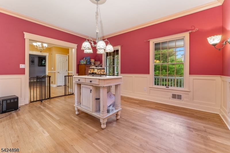 Centerville Manor - Residential