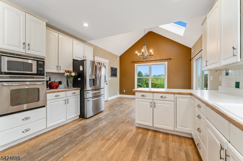 Centerville Manor - Residential