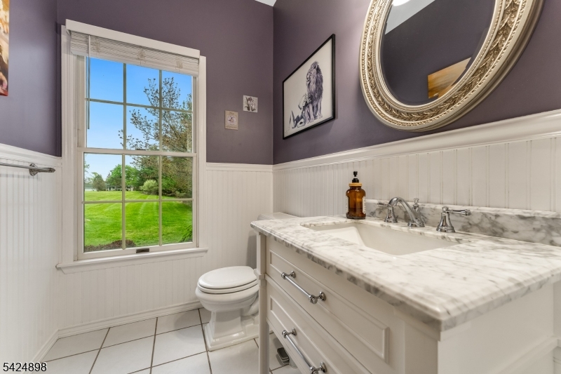 Centerville Manor - Residential