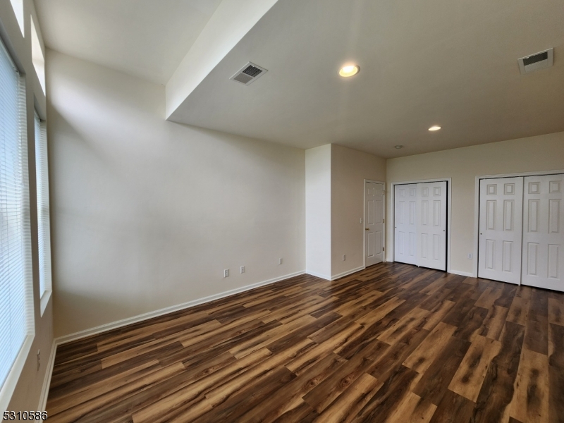 Downtown - Residential Lease