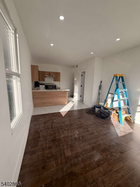 69 - Residential Lease