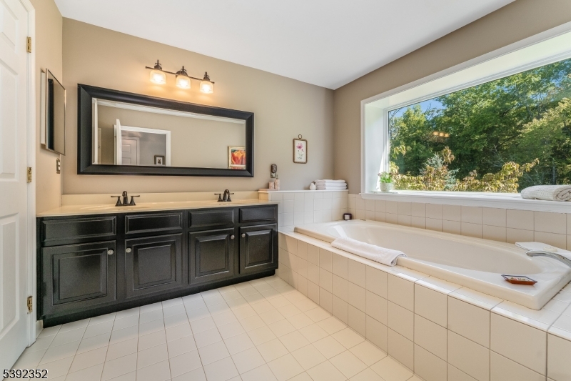 Hunterdon Crossing - Residential