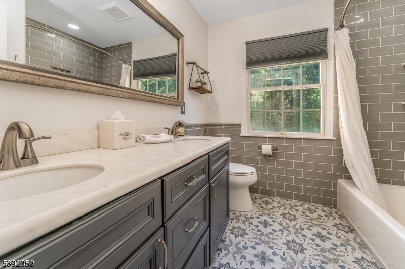 Hunterdon Crossing - Residential