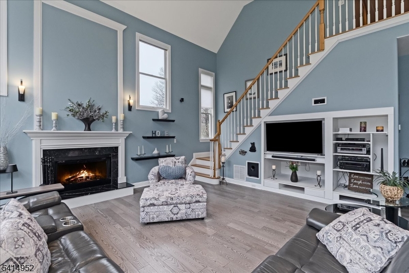 Stone Row - Residential