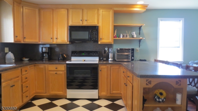 Business District - Residential Lease