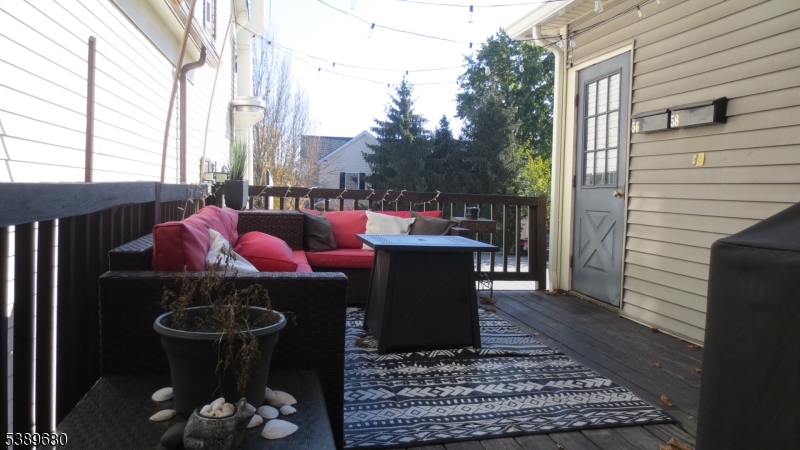 Business District - Residential Lease