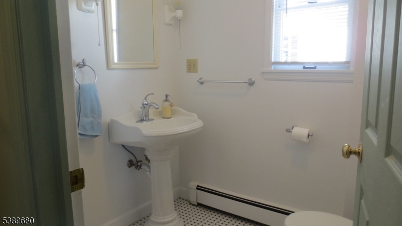 Business District - Residential Lease