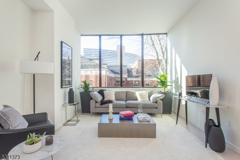 Allure - Residential Lease