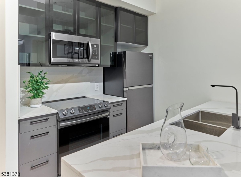 Allure - Residential Lease