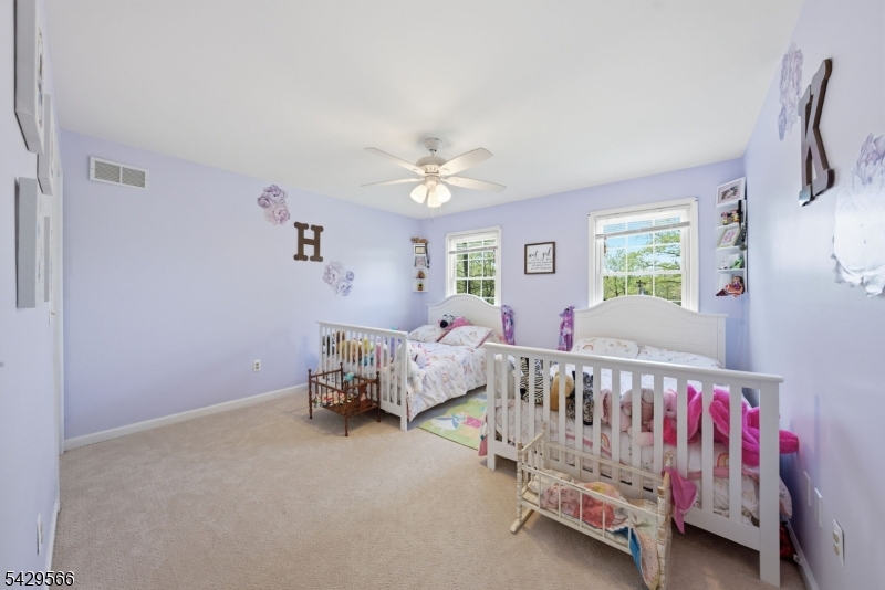 Jefferson Twp., New Jersey, 07849, United States, 4 Bedrooms Bedrooms, ,3 BathroomsBathrooms,Residential,Active,2052135