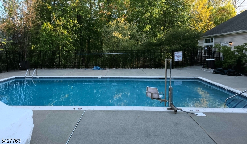 The Grande at Hanover - Residential Lease