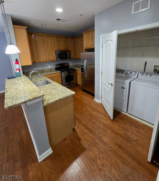 The Grande at Hanover - Residential Lease