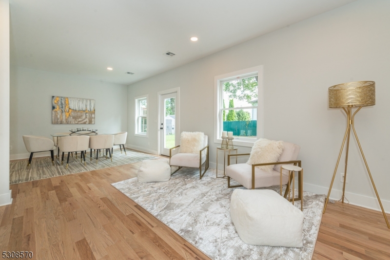 Lake Parsippany - Residential