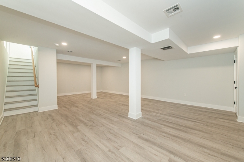 Lake Parsippany - Residential