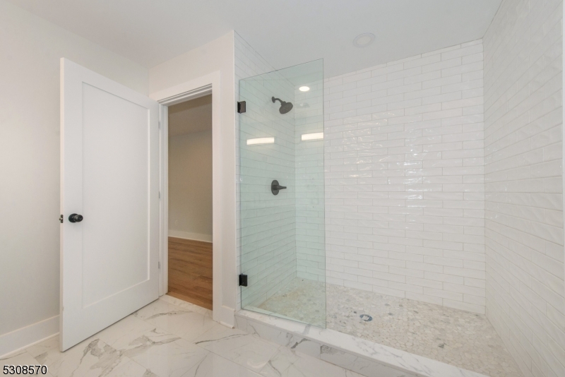 Lake Parsippany - Residential