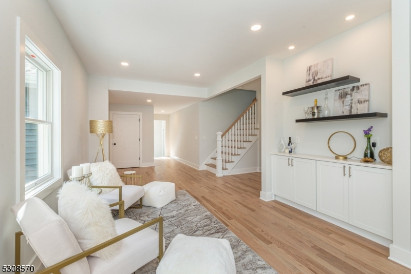 Lake Parsippany - Residential