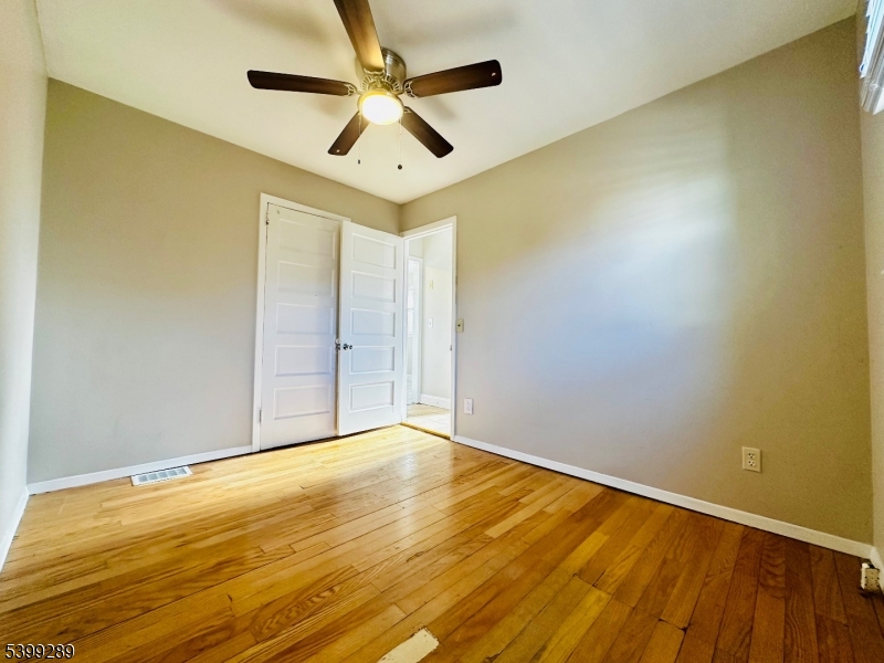 Lk Hiawatha - Residential Lease