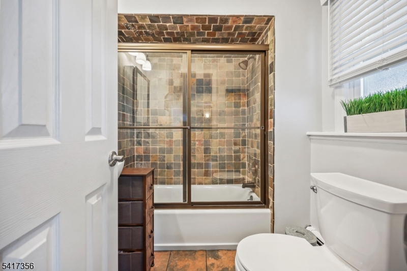 Hehnly School - Residential