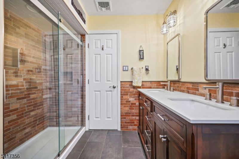 Hehnly School - Residential