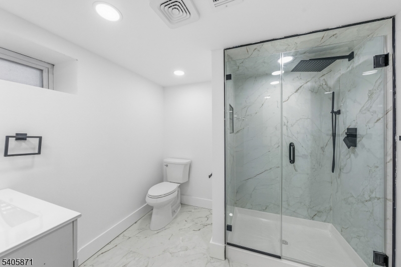 Elmora - Residential