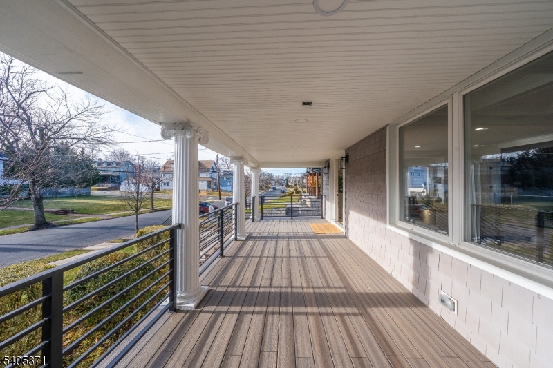 Elmora - Residential