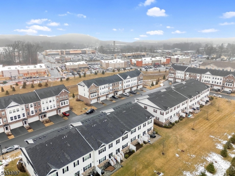 The Collection / Morristown - Residential Lease