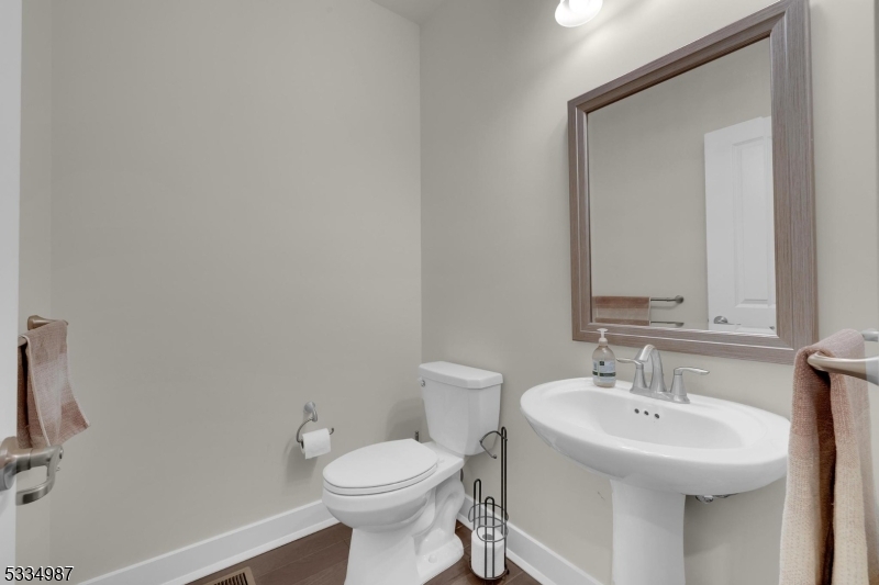 The Collection / Morristown - Residential Lease