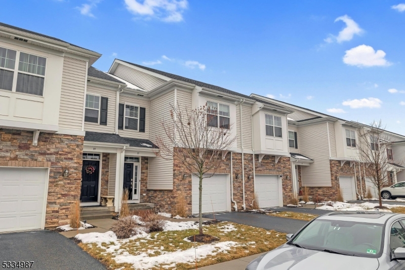 The Collection / Morristown - Residential Lease