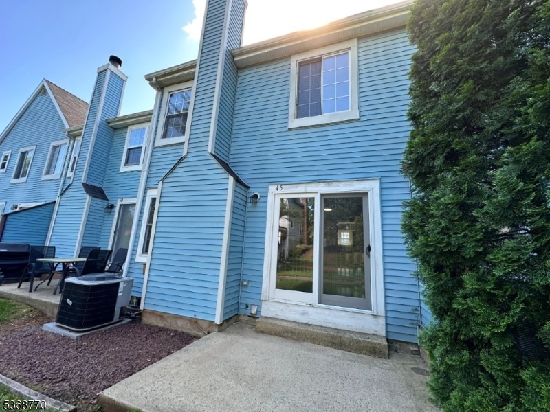 Huntington Park - Residential