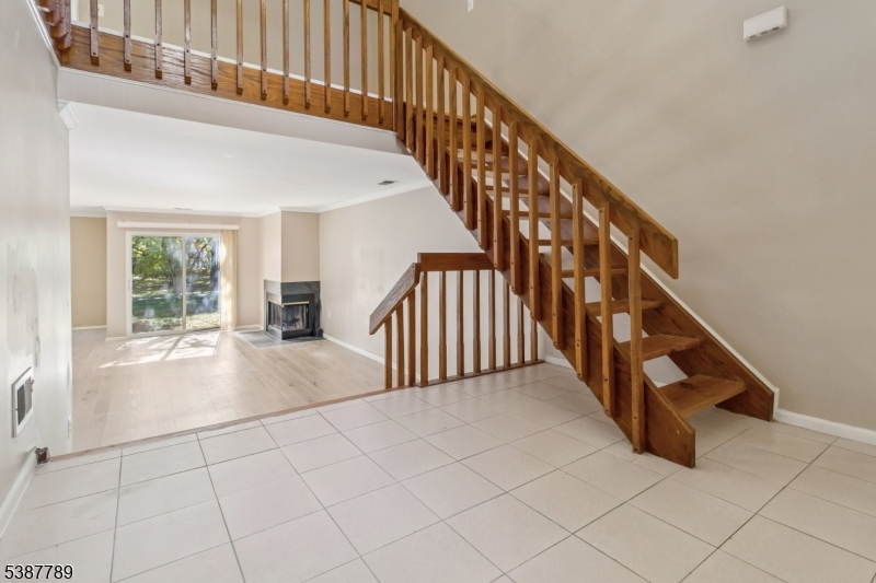 MONTGOMERY WOODS - Residential Lease