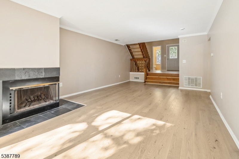 MONTGOMERY WOODS - Residential Lease