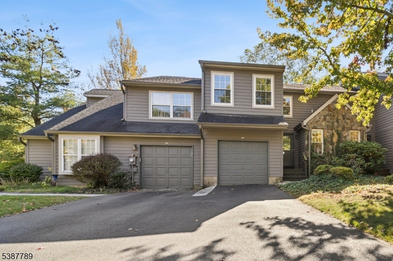 MONTGOMERY WOODS - Residential Lease