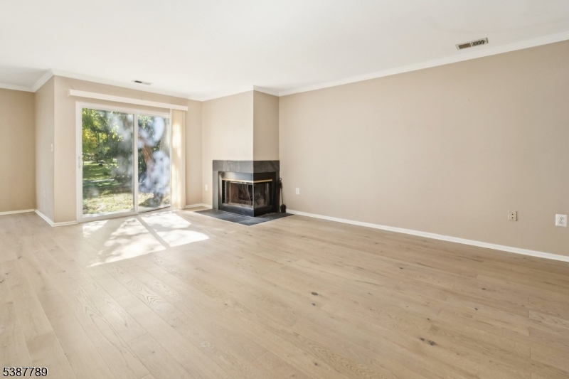 MONTGOMERY WOODS - Residential Lease