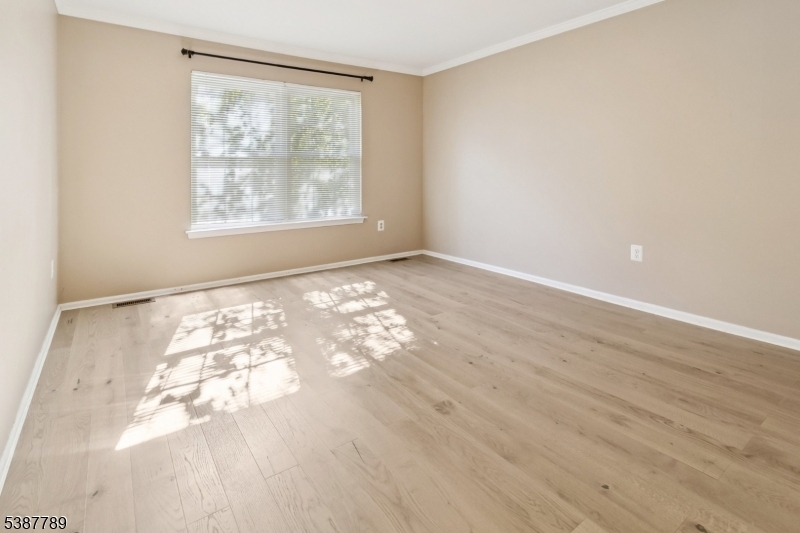 MONTGOMERY WOODS - Residential Lease