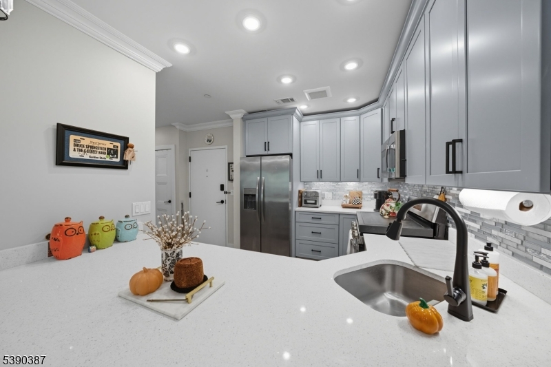 Fox Crest - Residential