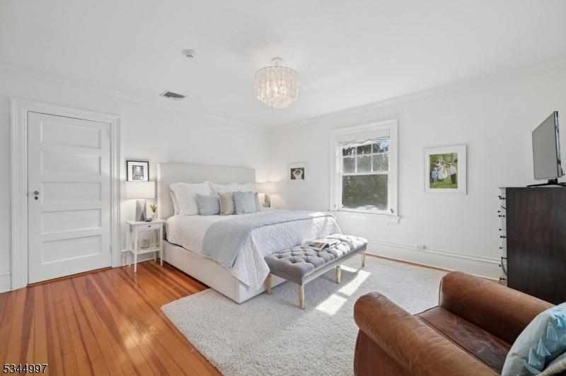 Memorial Field - Residential