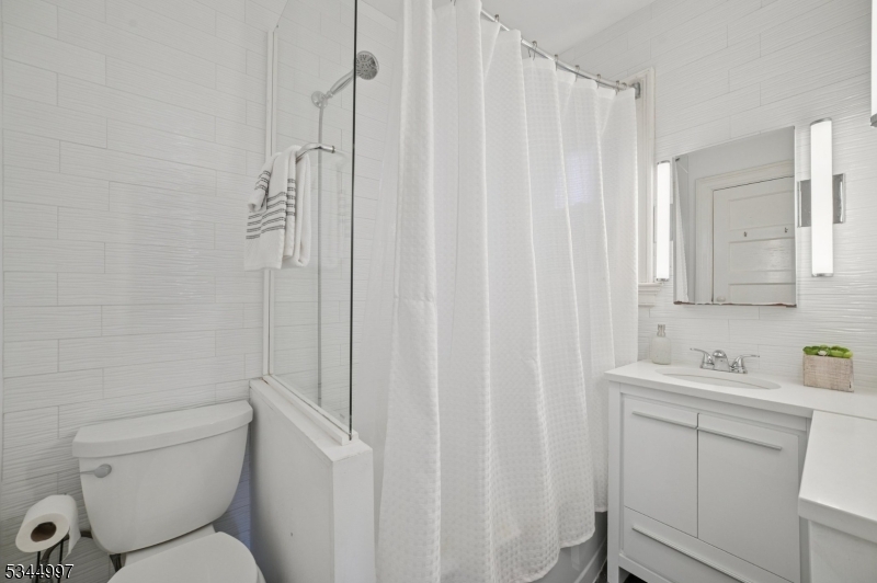 Memorial Field - Residential